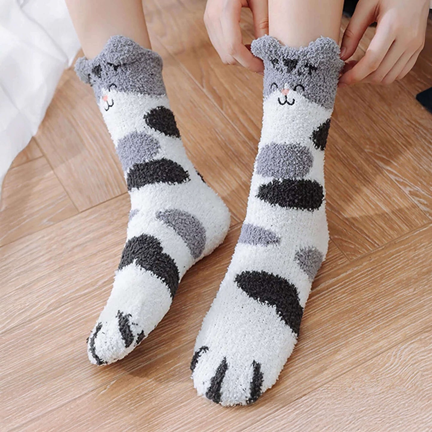 Cat Paw Bed Socks