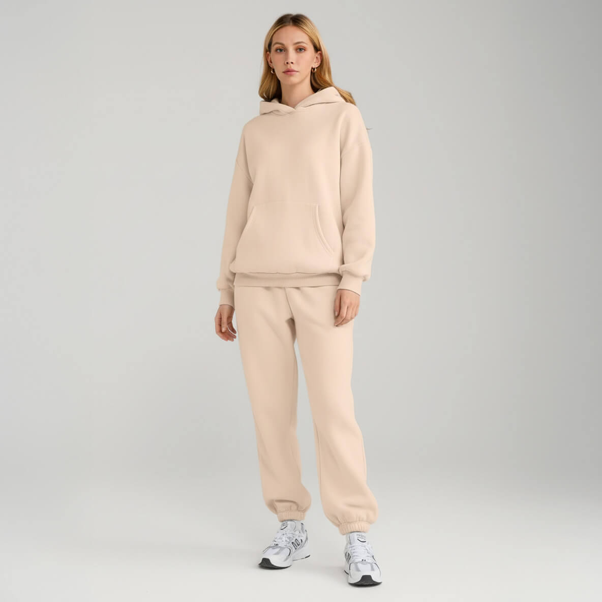 Women’s cosy hoodie and joggers set