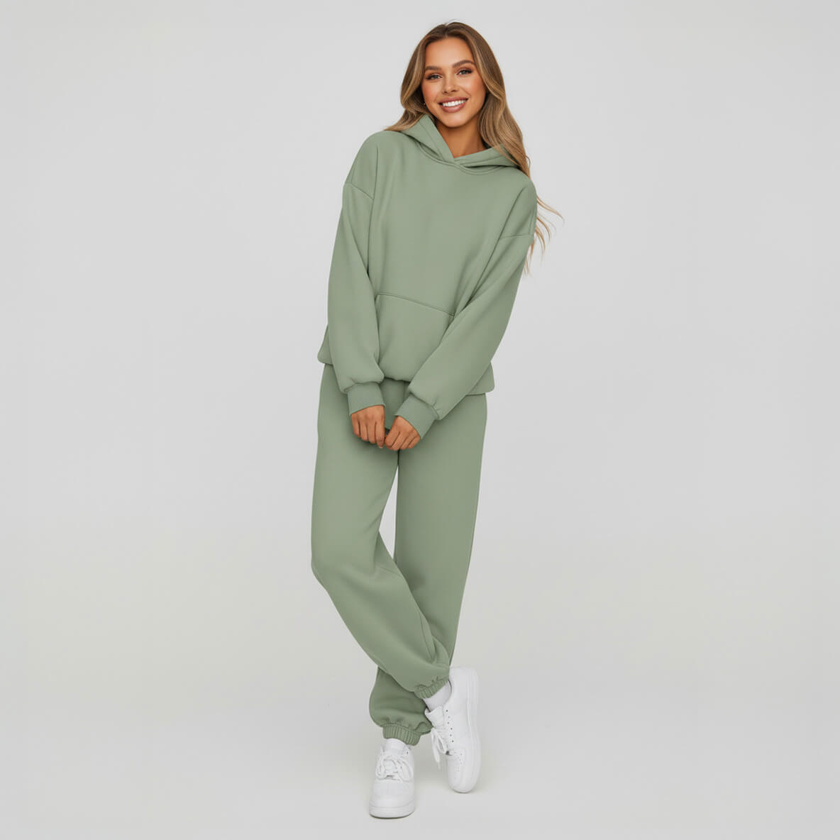 Women’s cosy hoodie and joggers set