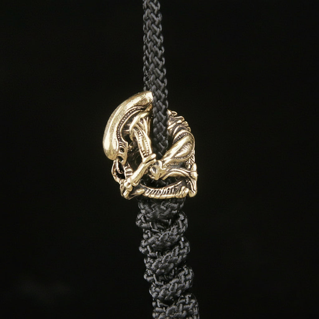 Handmade Xenomorph Keyring Pendant