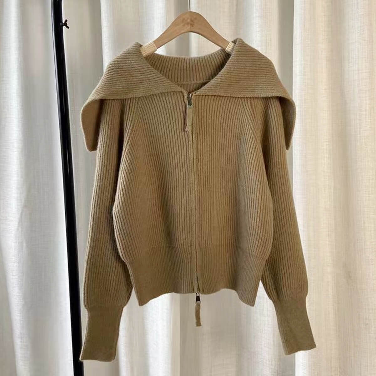 Dual‑Zip Knit Jacket with Oversized Collar