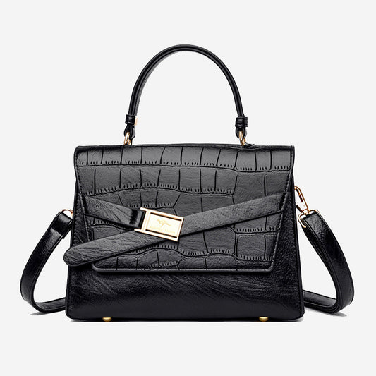 Genuine Leather Pebble Tote – Stylish & Spacious Shoulder Bag