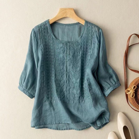 Aurora | Embroidered Vintage Blouse
