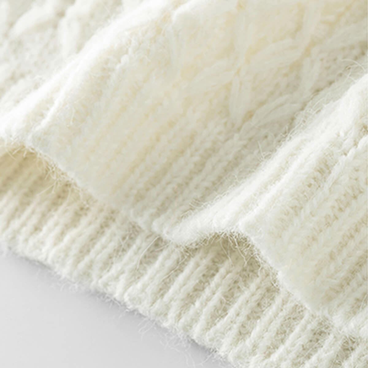 Cosy Women’s Knit Winter Jumper with a Textured Twist