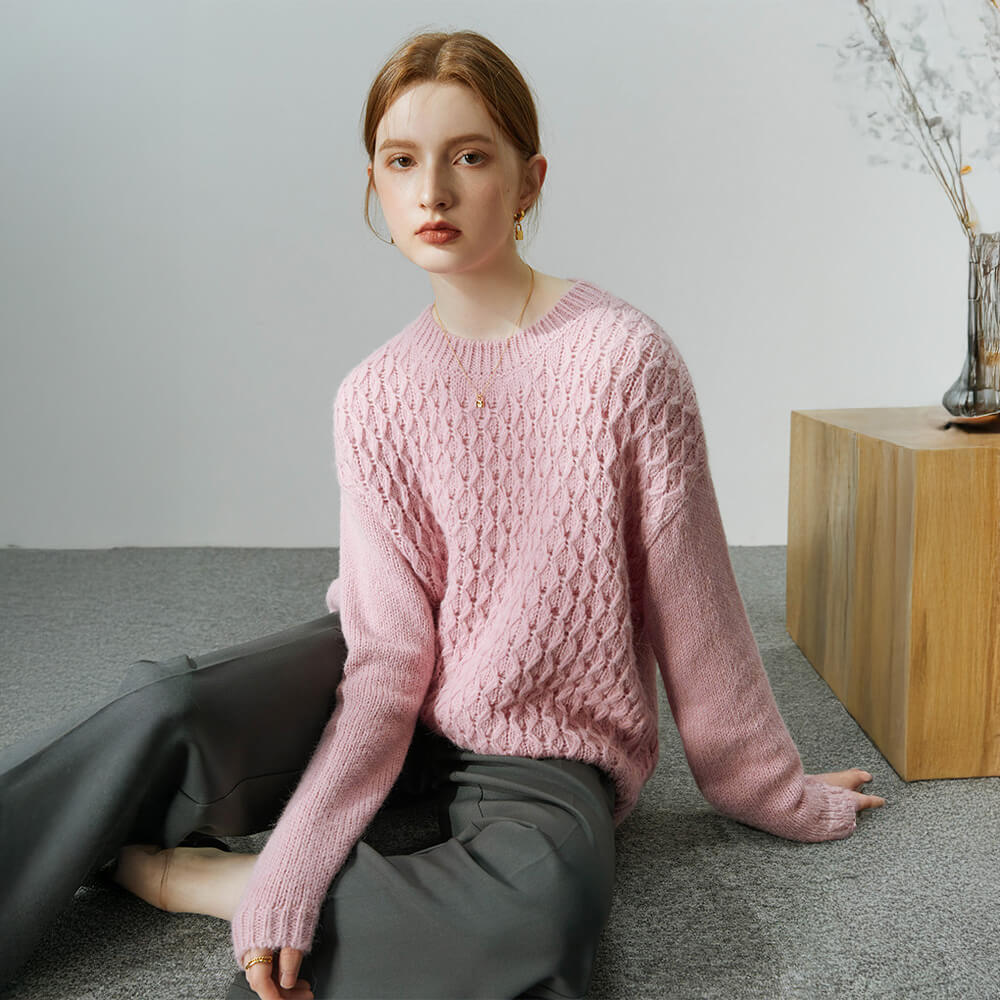 Cosy Women’s Knit Winter Jumper with a Textured Twist